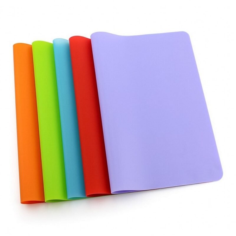 Pet Table Mat Silicone saves your table from pet paw scratches